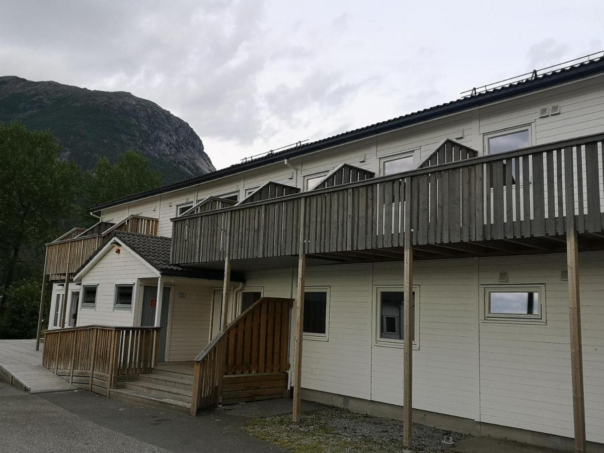 Kinsarvik Hostel 外观 照片