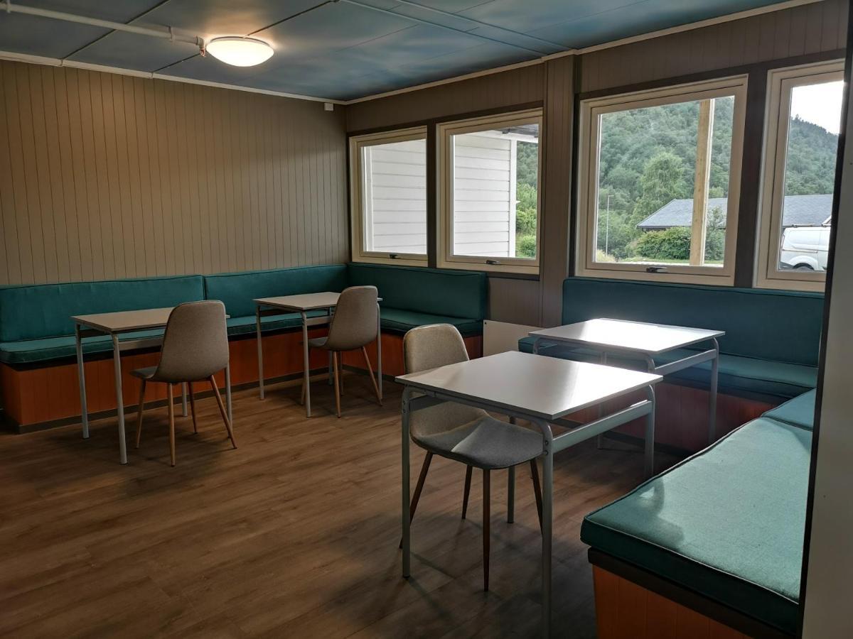 Kinsarvik Hostel 外观 照片