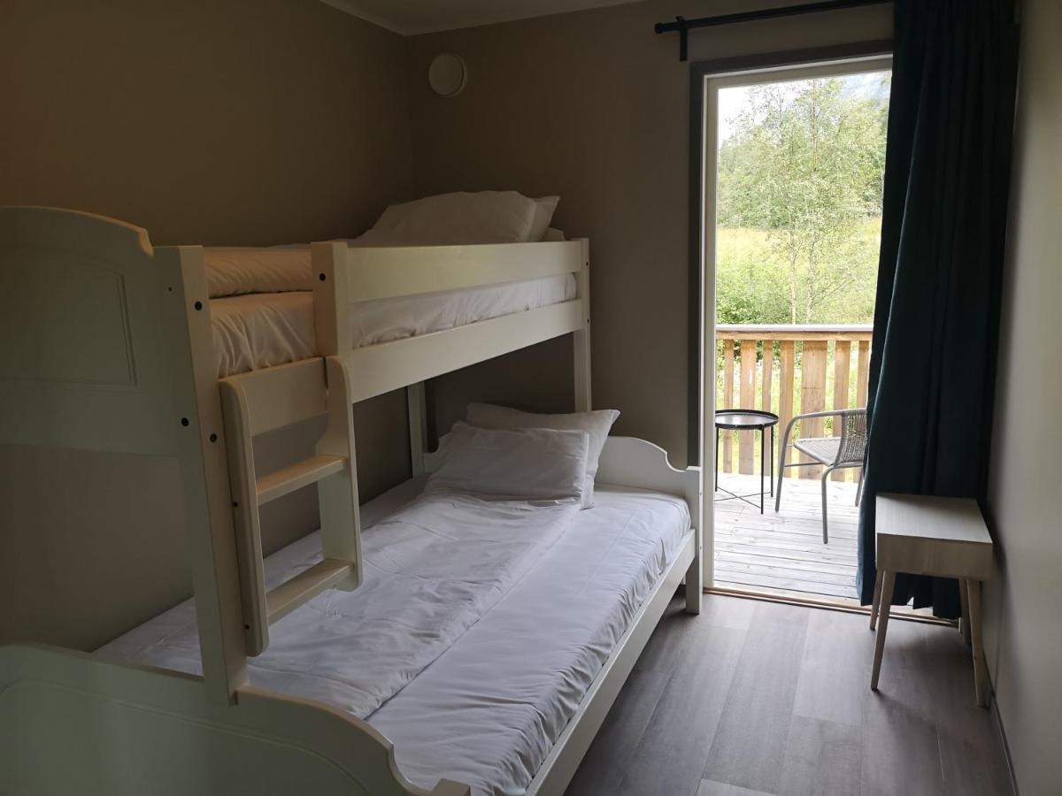 Kinsarvik Hostel 外观 照片